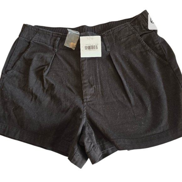 Double Zero Pants - Women's Black Shorts Pleated Business Casual Office Boho Size L NWT
